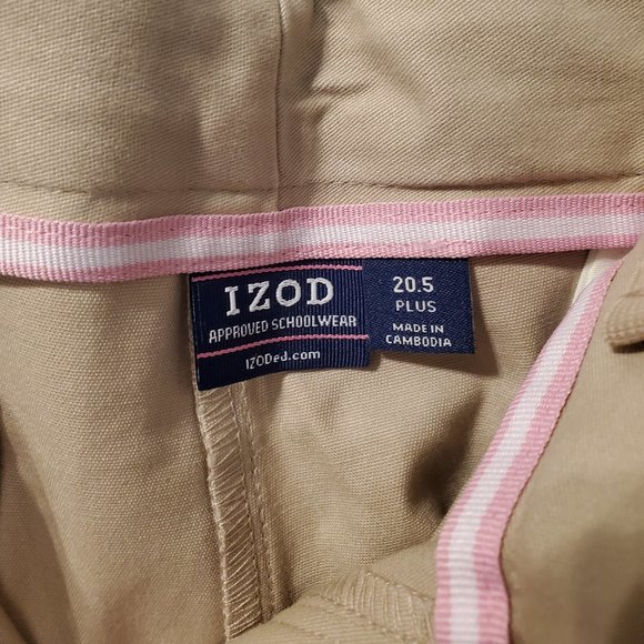 BNWT Izod Girls Plus Bermuda Chino khaki shorts size 20.5 plus - Picture 3 of 5
